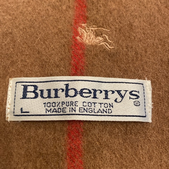 Burberry 100 ๐ฏ Pure Cotton - Picture 3 of 4